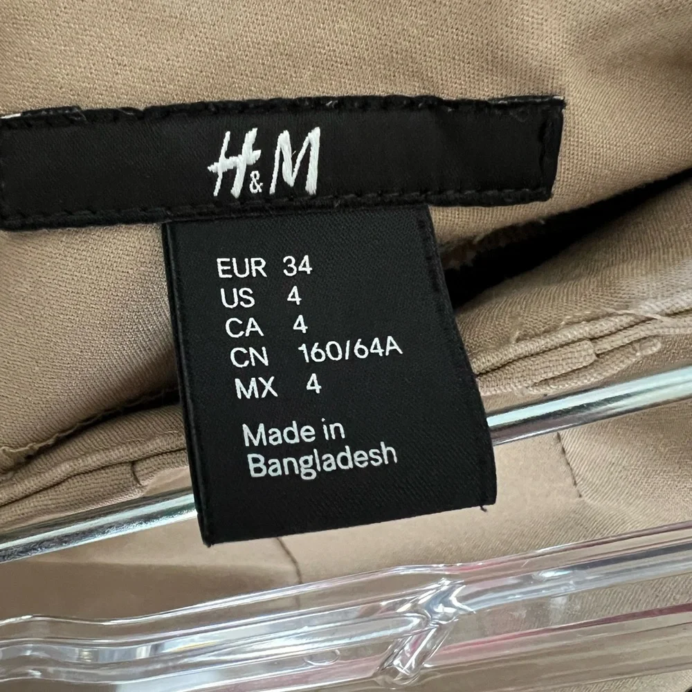 H&M Tan A-Line Mini Skirt - Picture 5 of 5